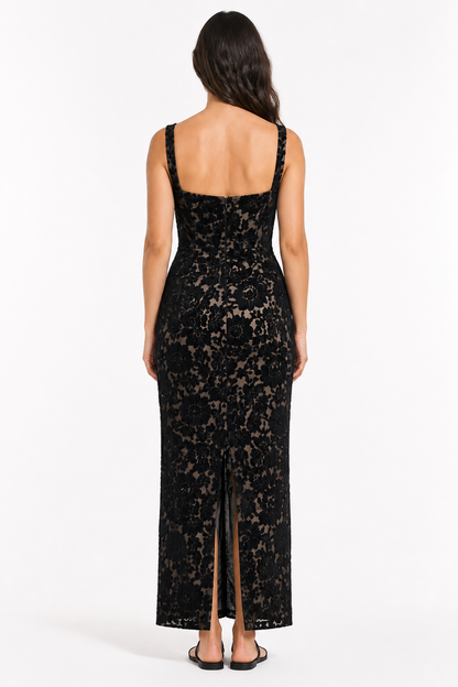 Noiré Lace Maxi Dress